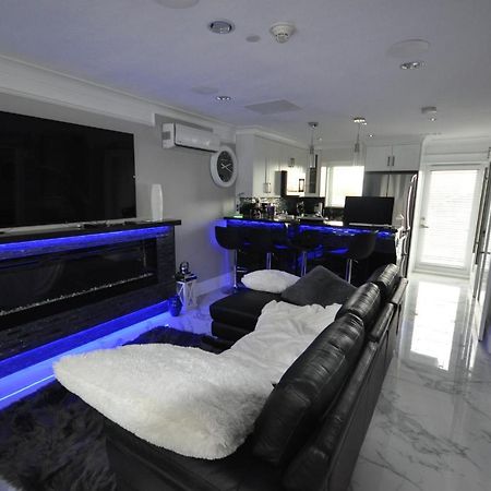 Beautiful Bright 3 Bed Townhouse Apartamento Vancouver Exterior foto