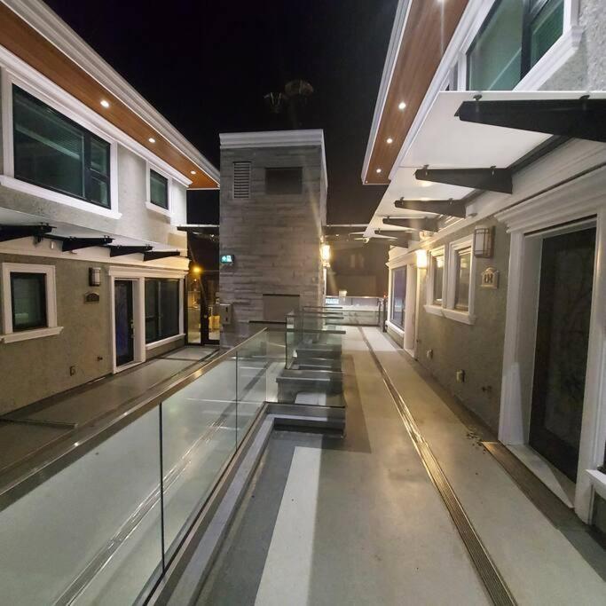 Beautiful Bright 3 Bed Townhouse Apartamento Vancouver Exterior foto
