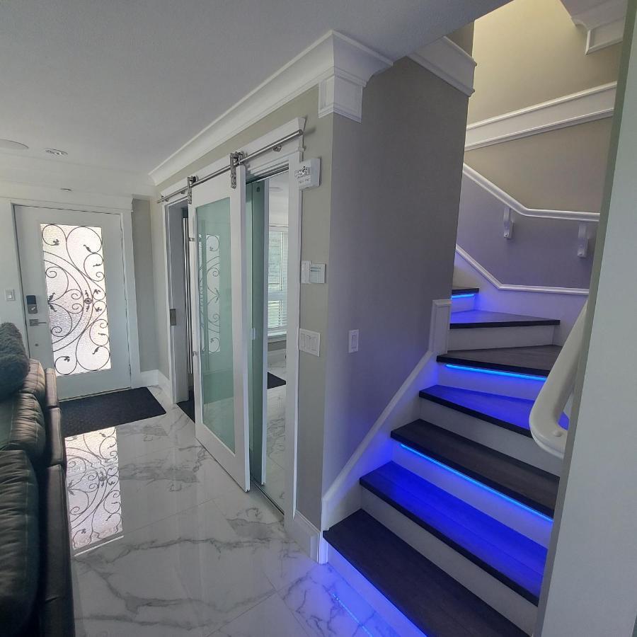 Beautiful Bright 3 Bed Townhouse Apartamento Vancouver Exterior foto